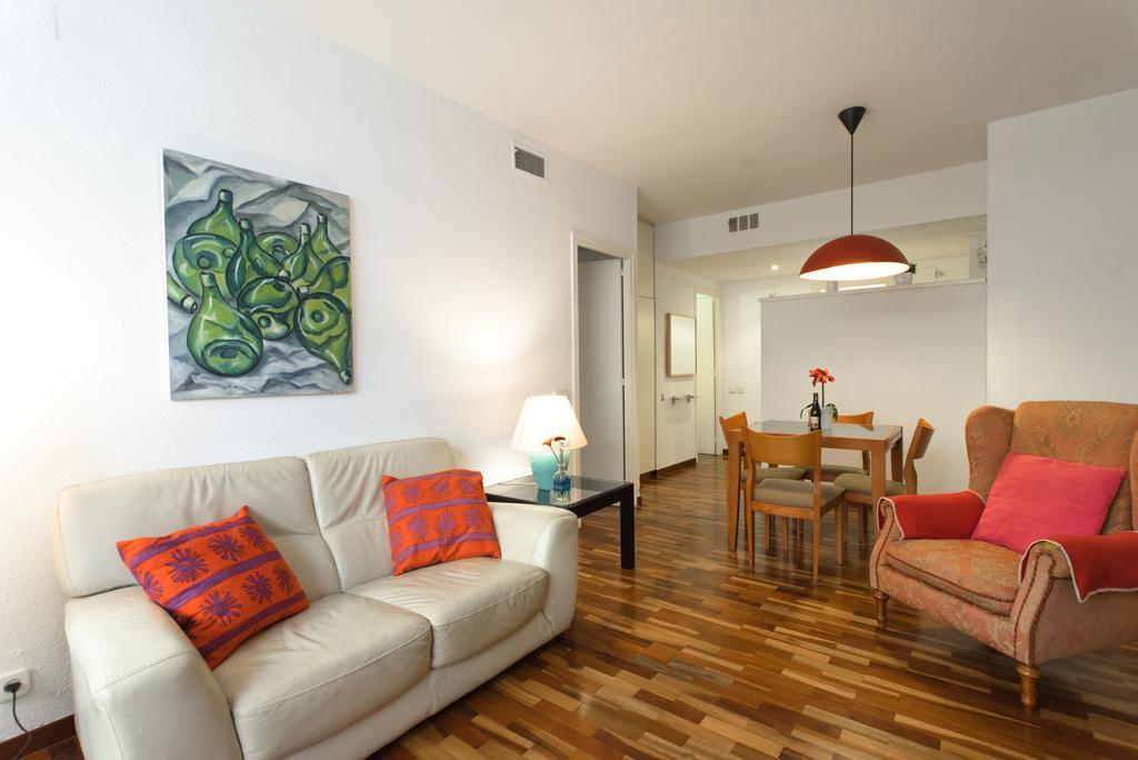 Sweet Bcn Apartments バルセロナ エクステリア 写真